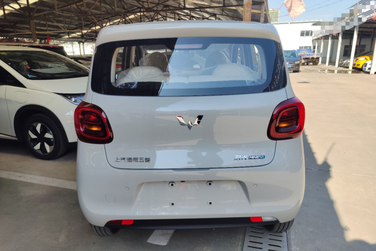 五菱汽车 宏光MINIEV 2025款 四门版 进阶款车身外观6