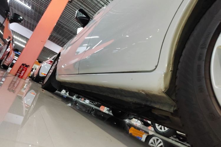 马自达5 2013款 2.0L 手动舒适型局部细节9002