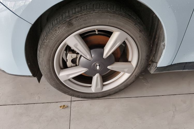 欧拉好猫 2022款 莫兰迪版 400km标准续航 豪华型 磷酸铁锂车身外观6007