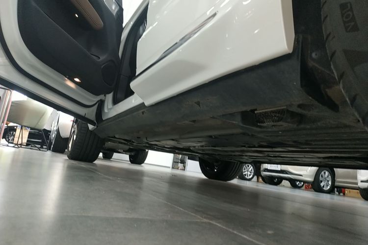 沃尔沃XC60新能源 2024款 T8 插电混动 长续航四驱智雅豪华版局部细节9002