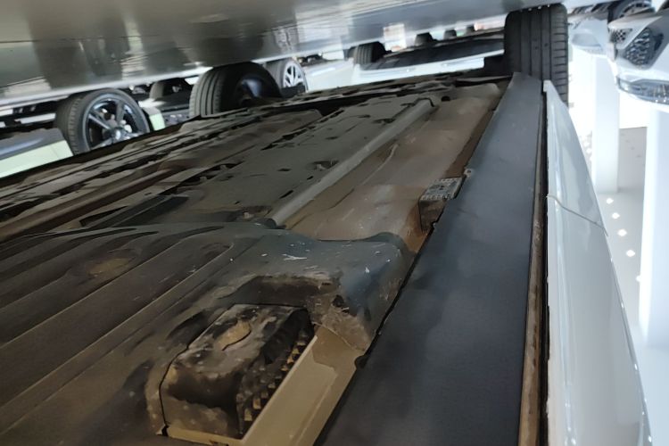 沃尔沃XC60新能源 2022款 T8 插电混动 四驱智远运动版局部细节9002