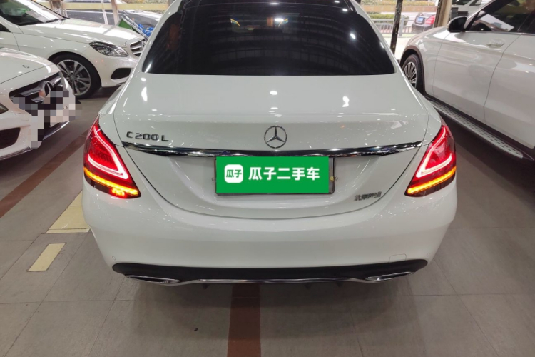 奔驰C级 2021款 C 200 L 时尚型运动版车身外观6
