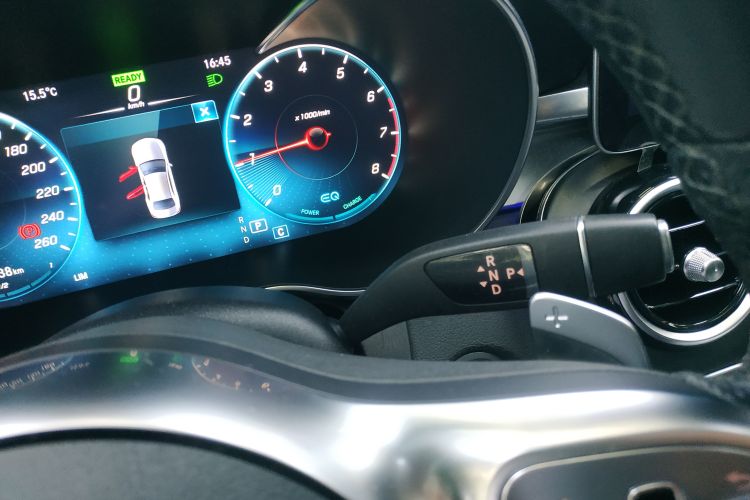 奔驰C级 2020款 改款 C 260 L 运动版中控内饰18