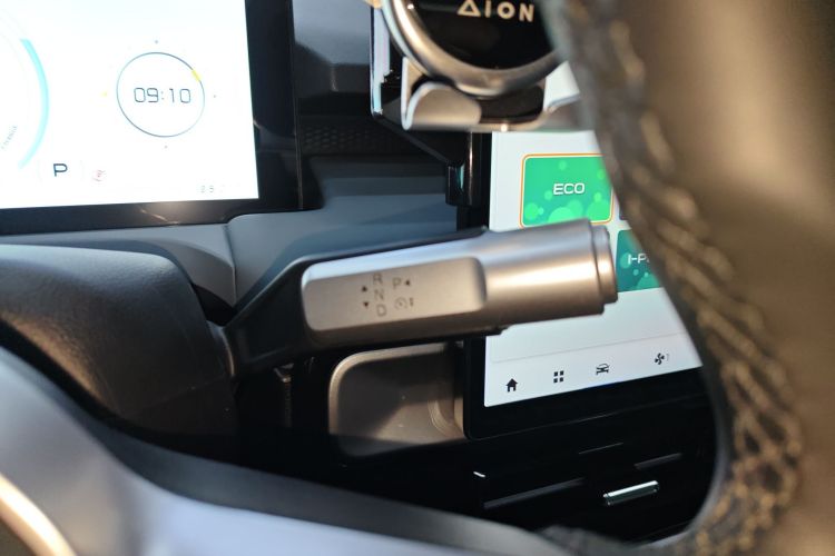 埃安 AION Y 2022款 Plus 70 智领版中控内饰18