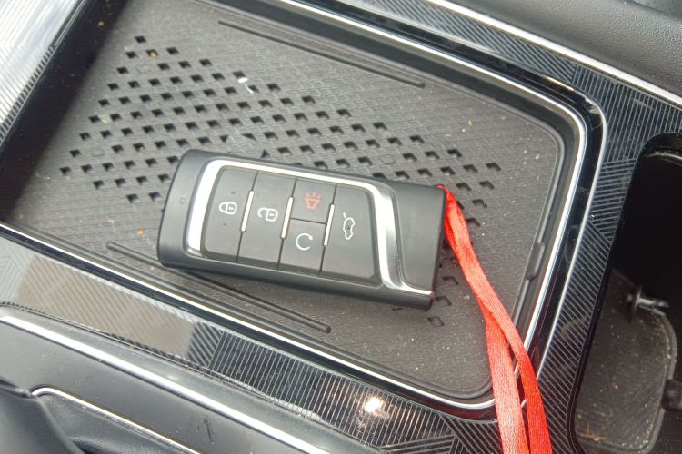 广汽传祺 传祺GS4 PLUS 2023款 390T 自动星云版中控内饰11