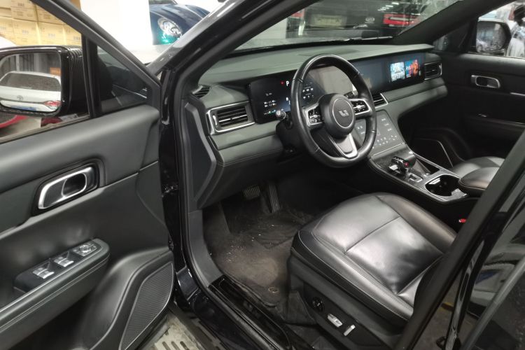 理想汽车 理想ONE 2021款 增程6座版中控内饰20