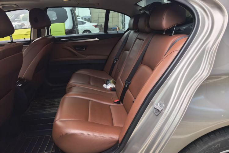宝马5系 2017款 520Li 典雅型中控内饰7004