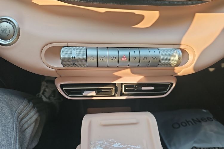 比亚迪 海鸥 2025款 305km 活力版中控内饰18