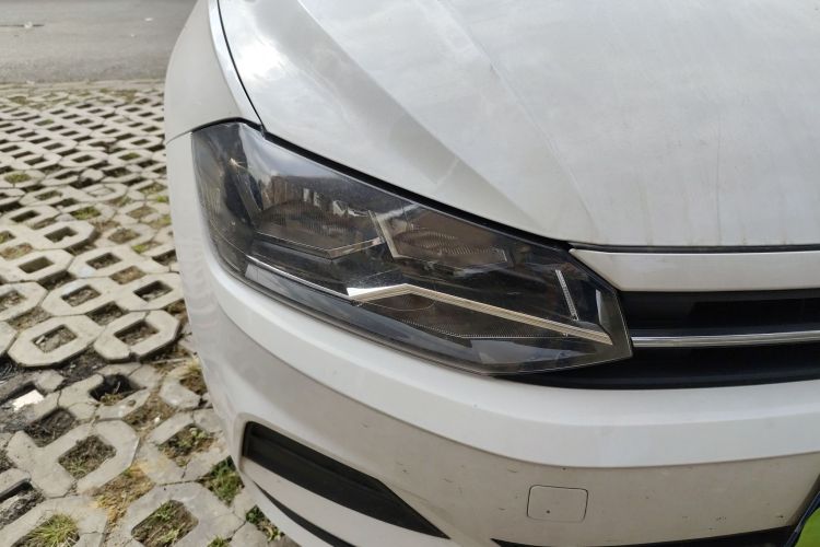 大众 Polo 2019款 Plus 1.5L 自动全景乐享版车身外观8