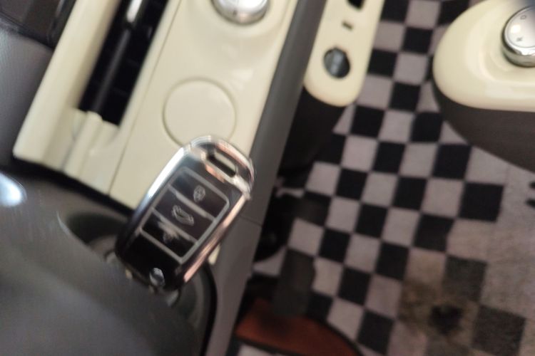 长安启源 长安Lumin 2022款 155km 清甜款中控内饰11