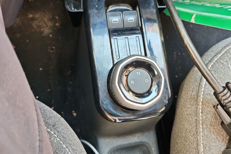 吉利银河 2024款 熊猫mini 200km 耐力熊局部细节18