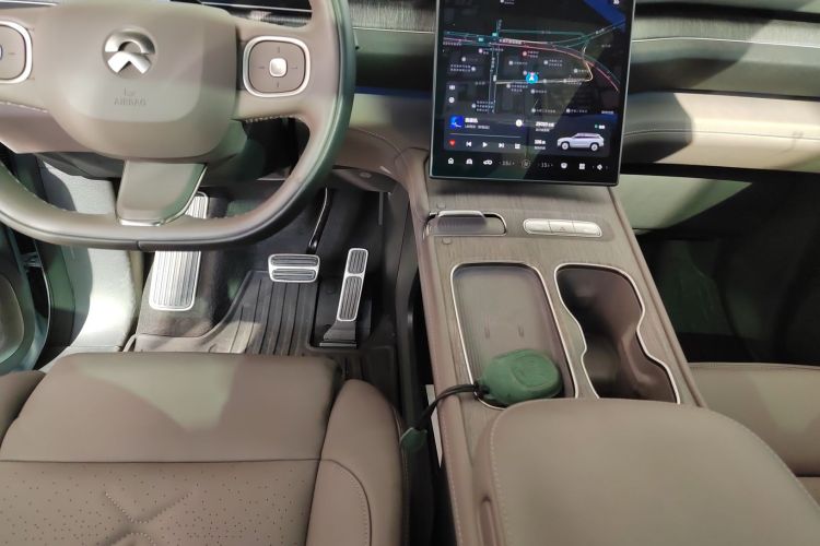 蔚来ES7 2022款 75kWh中控内饰18