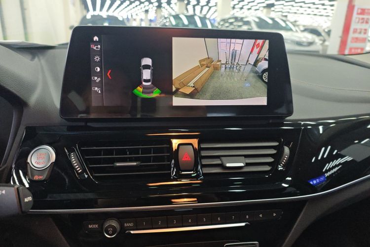 宝马1系 2022款 120i M运动曜夜版局部细节16