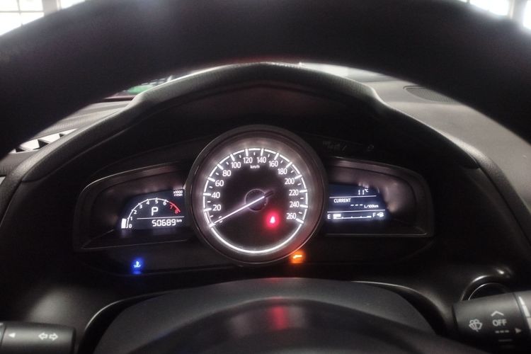 马自达3 昂克赛拉 2019款 云控版 三厢 1.5L 自动豪华型 国VI中控内饰14