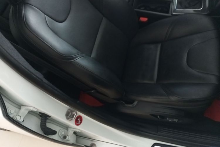 沃尔沃V40 2015款 1.6T 智雅版局部细节41