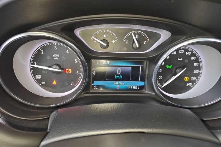 别克 昂科威 2018款 20T 两驱豪华型中控内饰15