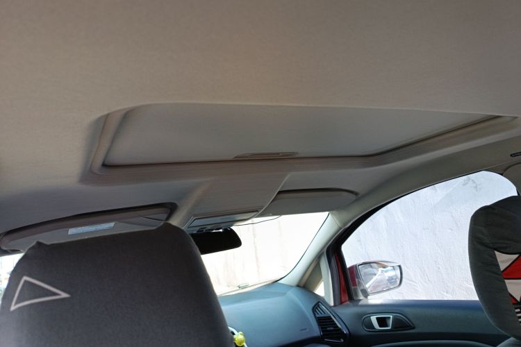 福特 翼搏 2013款 1.5L 自动尊贵型局部细节22