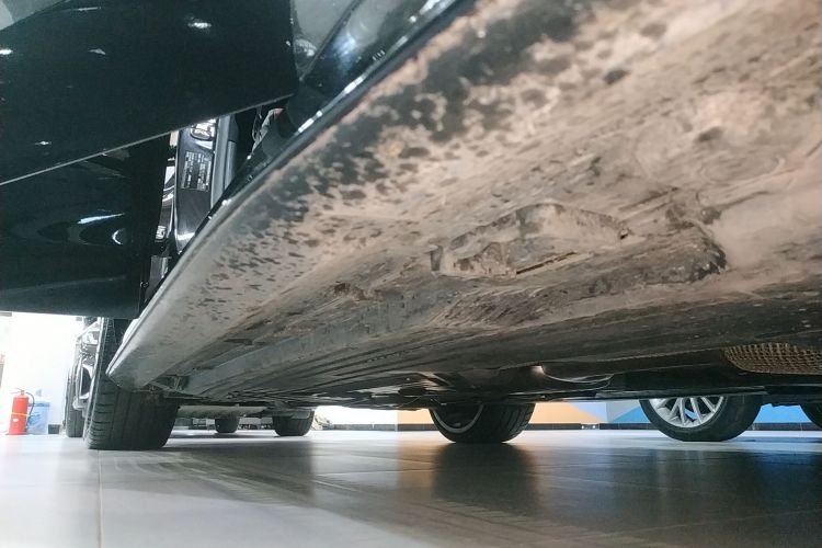 奔驰C级AMG 2024款 改款 AMG C 43 4MATIC局部细节9001