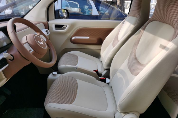 五菱汽车 宏光MINIEV 2024款 第三代 215km 青春版中控内饰19