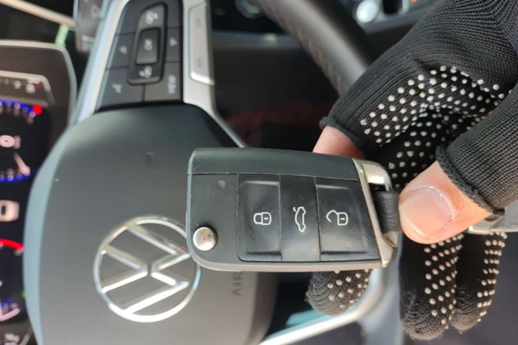 大众 速腾 2023款 300TSI DSG超越版中控内饰7001