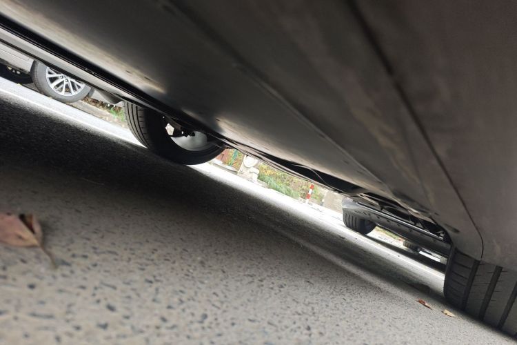 特斯拉 Model Y 2021款 长续航全轮驱动版局部细节9003