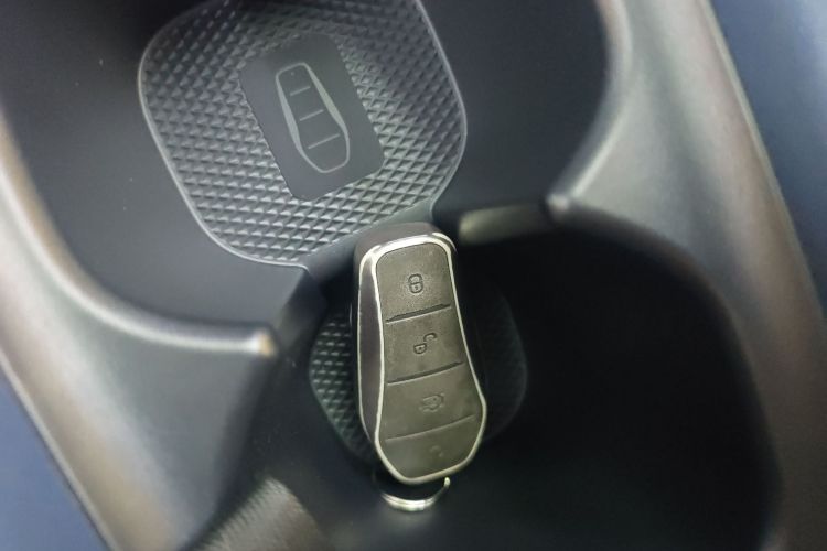 比亚迪 海鸥 2024款 荣耀版 305km 活力版中控内饰11