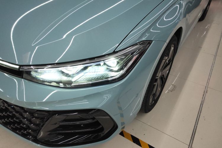 大众 帕萨特 2025款 Pro 380TSI 星空龙尊版局部细节36