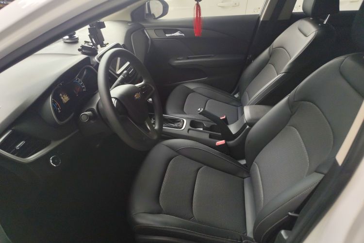 雪佛兰 科沃兹 2019款 320 自动欣悦版中控内饰19