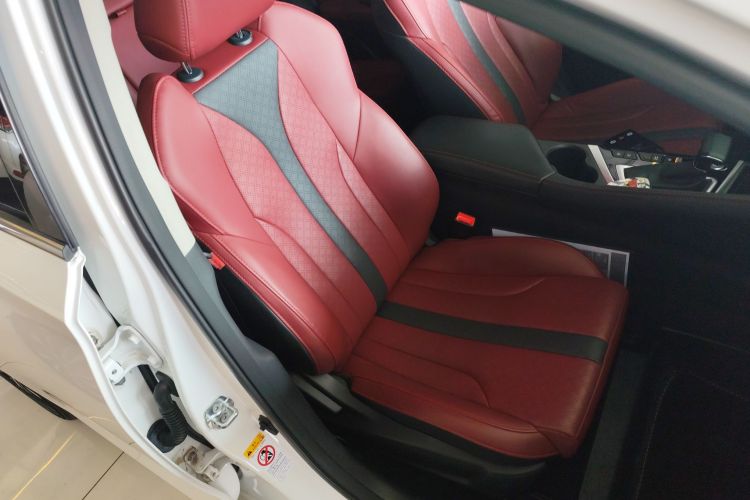 长安 逸动 2021款 PLUS 蓝鲸NE 1.4T GDI DCT旗舰型局部细节41