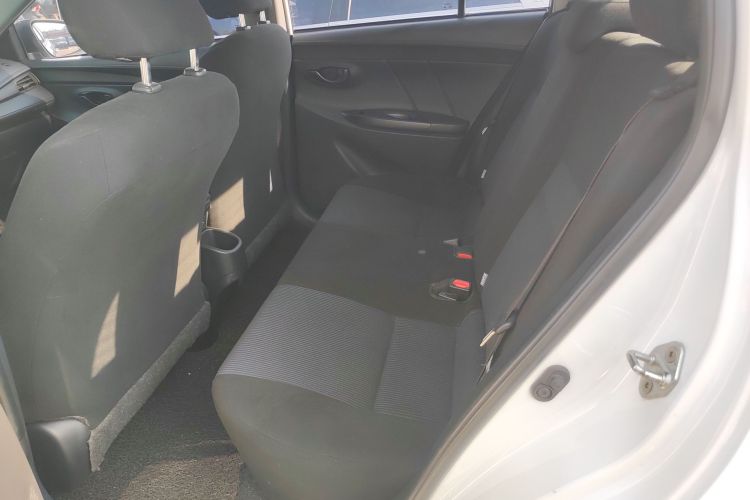 丰田 YARiS L 致炫 2019款 1.5E CVT魅动版 国VI中控内饰7004