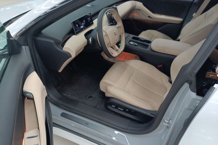 蔚来ET5T 2025款 75kWh Touring中控内饰20