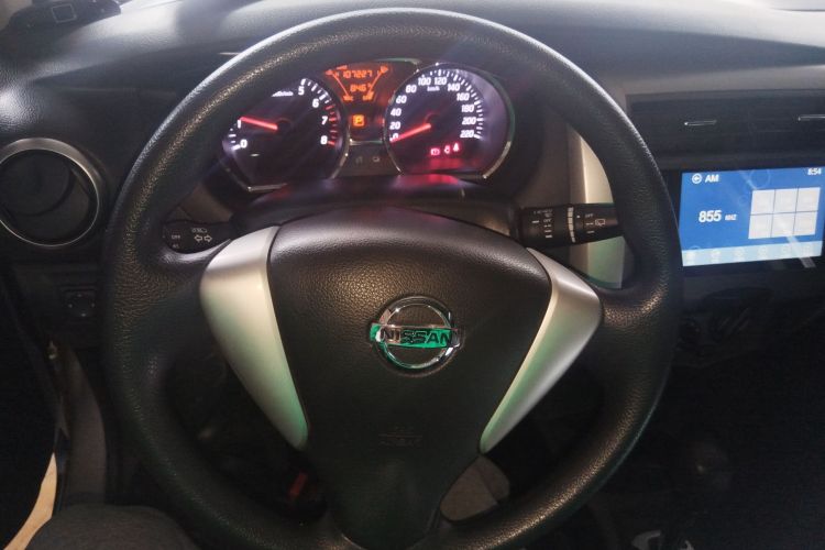 日产 骊威 2013款 劲锐 1.6XL CVT舒适版局部细节13