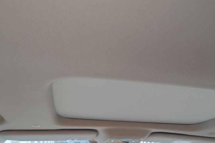 腾势D9 2022款 DM-i 945 豪华型中控内饰22