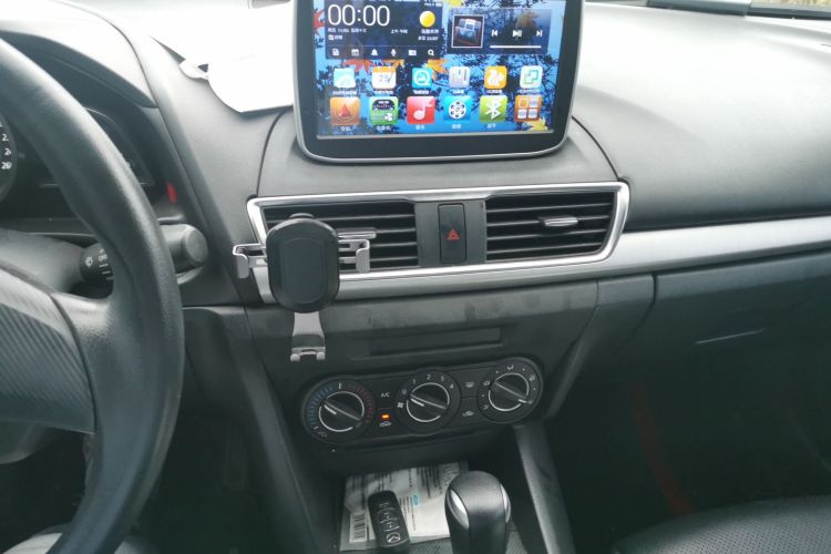 马自达3 昂克赛拉 2016款 三厢 1.5L 自动舒适型局部细节16