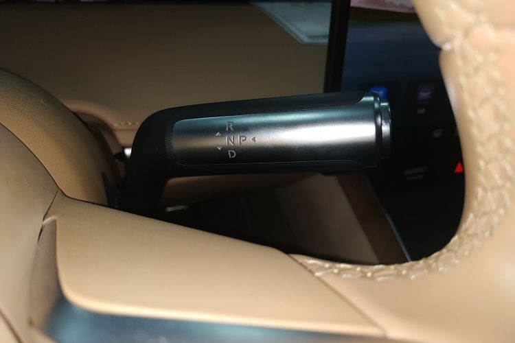 鸿蒙智行 享界S9 2024款 纯电 Ultra 四驱旗舰版局部细节18