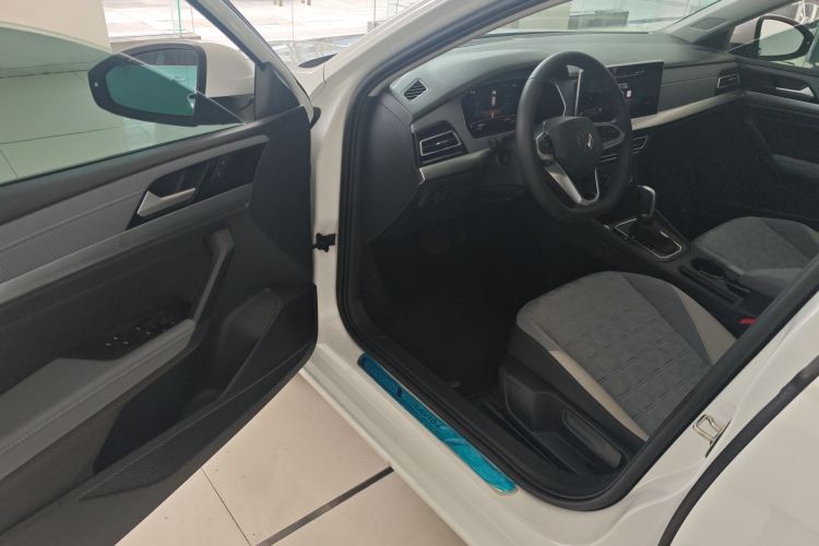 大众 朗逸 2024款 1.5L 自动满逸版中控内饰20