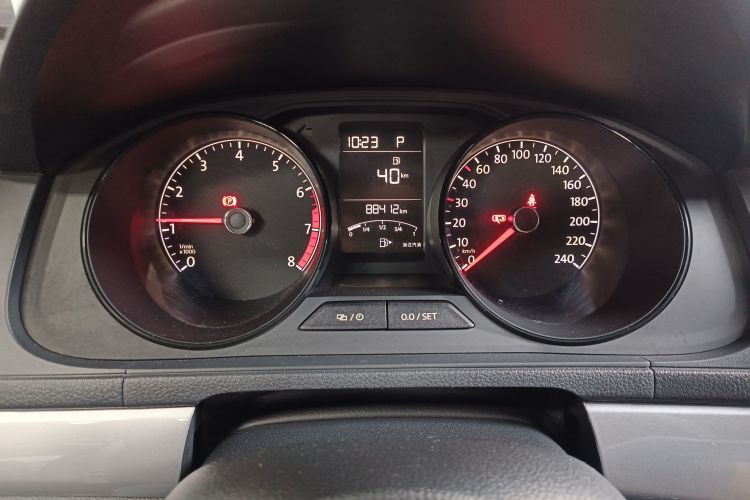 大众 朗逸 2017款 1.6L 自动风尚版中控内饰14