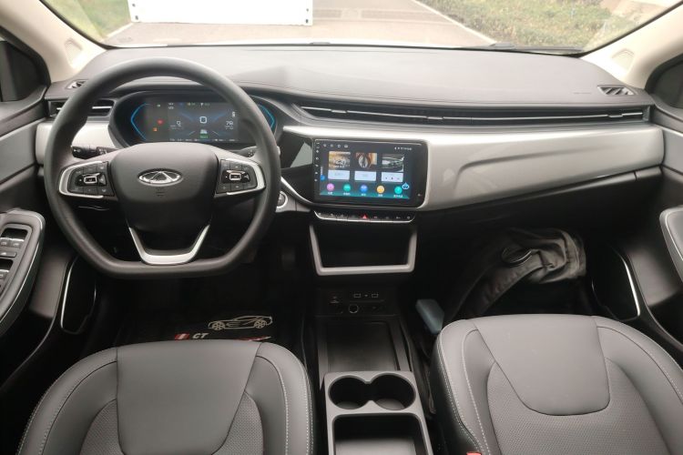 奇瑞新能源 艾瑞泽e 2024款 405km 出行版中控内饰12