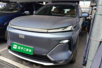 吉利银河 银河星舰7 EM-i 2025款 120km 领航版