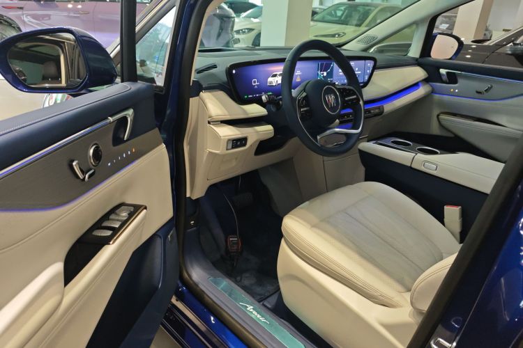 别克GL8新能源 2024款  陆尊 奢享版 7座中控内饰20