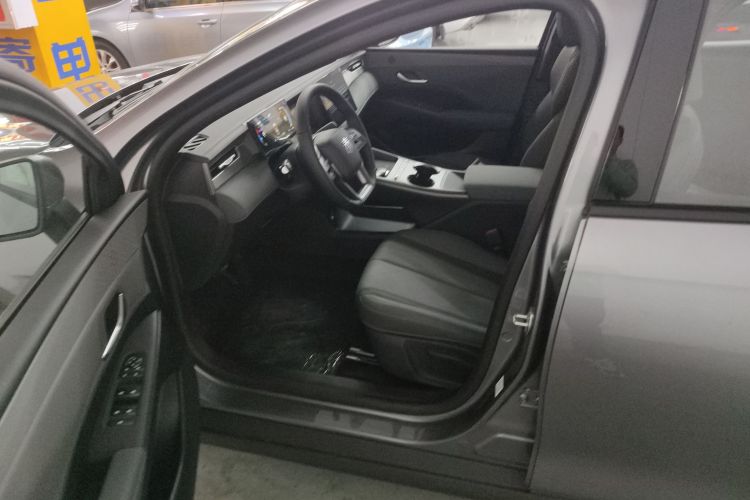 比亚迪 秦PLUS 2025款 DM-i 智驾版 128KM进取型中控内饰19