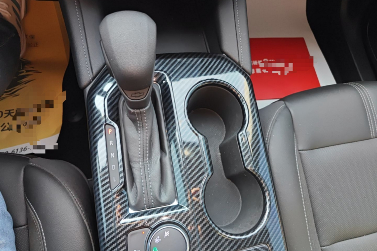 雪佛兰 开拓者 2020款 650T 7座 型版局部细节18