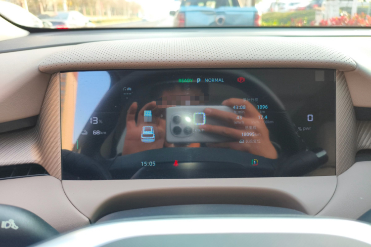 名爵 MG ES5 2025款 525max 后驱智驾版中控内饰14