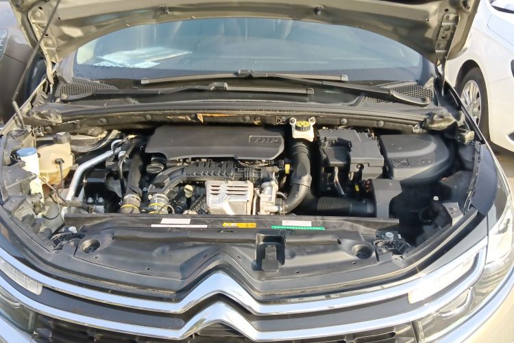 雪铁龙C4L 2016款 1.2T 自动精英型局部细节24