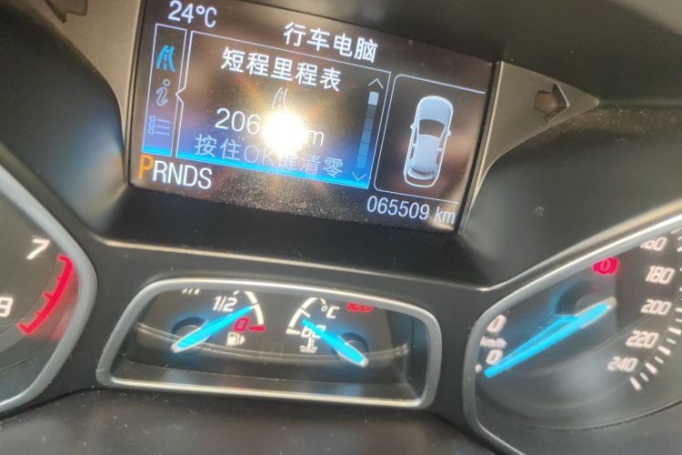 福特 翼虎 2015款 1.5L GTDi 四驱精英型中控内饰15