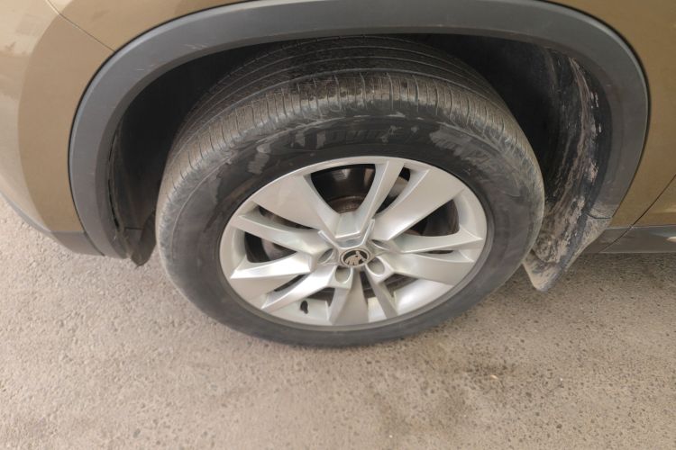 斯柯达 柯迪亚克 2017款 TSI330  5座两驱舒适版车身外观6007