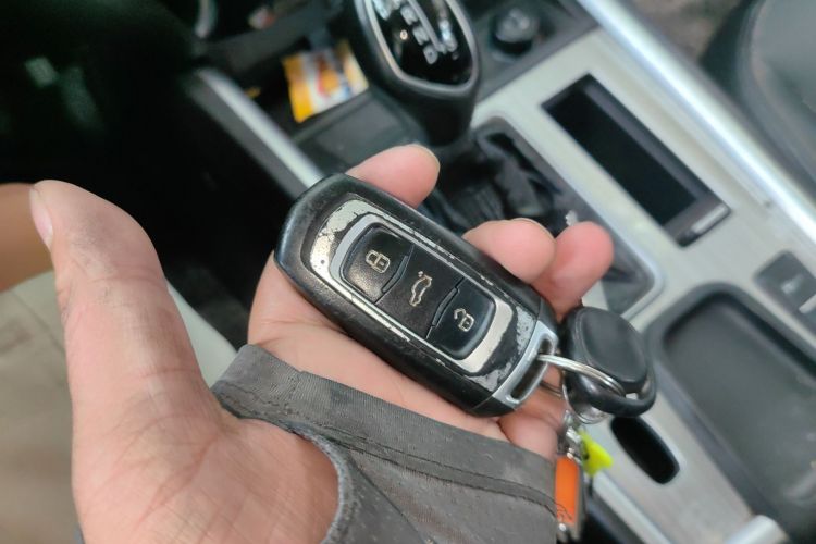 吉利汽车 远景X6 2016款 1.3T CVT豪华型中控内饰7001