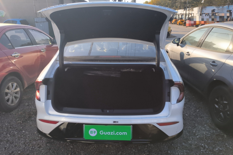 五菱汽车 五菱星光 2025款 70km 智能标准型机舱底盘23