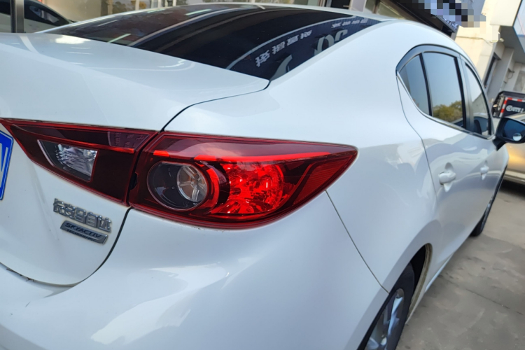 马自达3 昂克赛拉 2017款 三厢 1.5L 自动舒适型 国V车身外观9