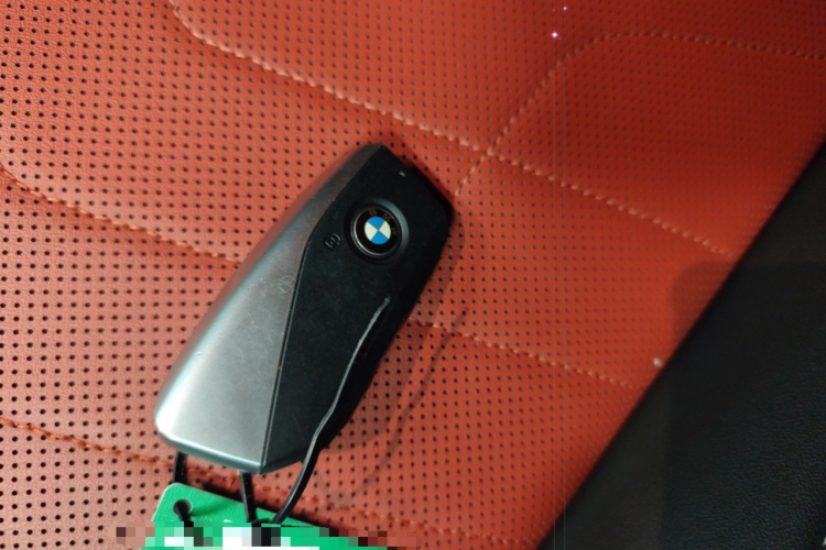 宝马iX1 2023款 eDrive25L M运动套装中控内饰11